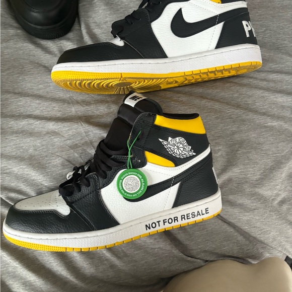 Not for resale Jordan 1 - Picture 3 of 4